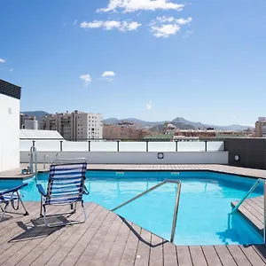 central-premium-pool-terrace-new.1costadelsol.com/